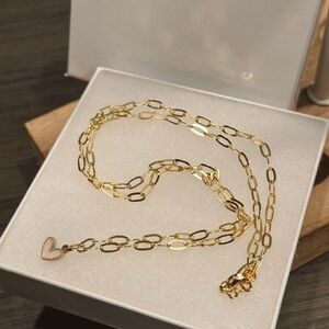 Chic Gold Necklace with Pink Heart Pendant